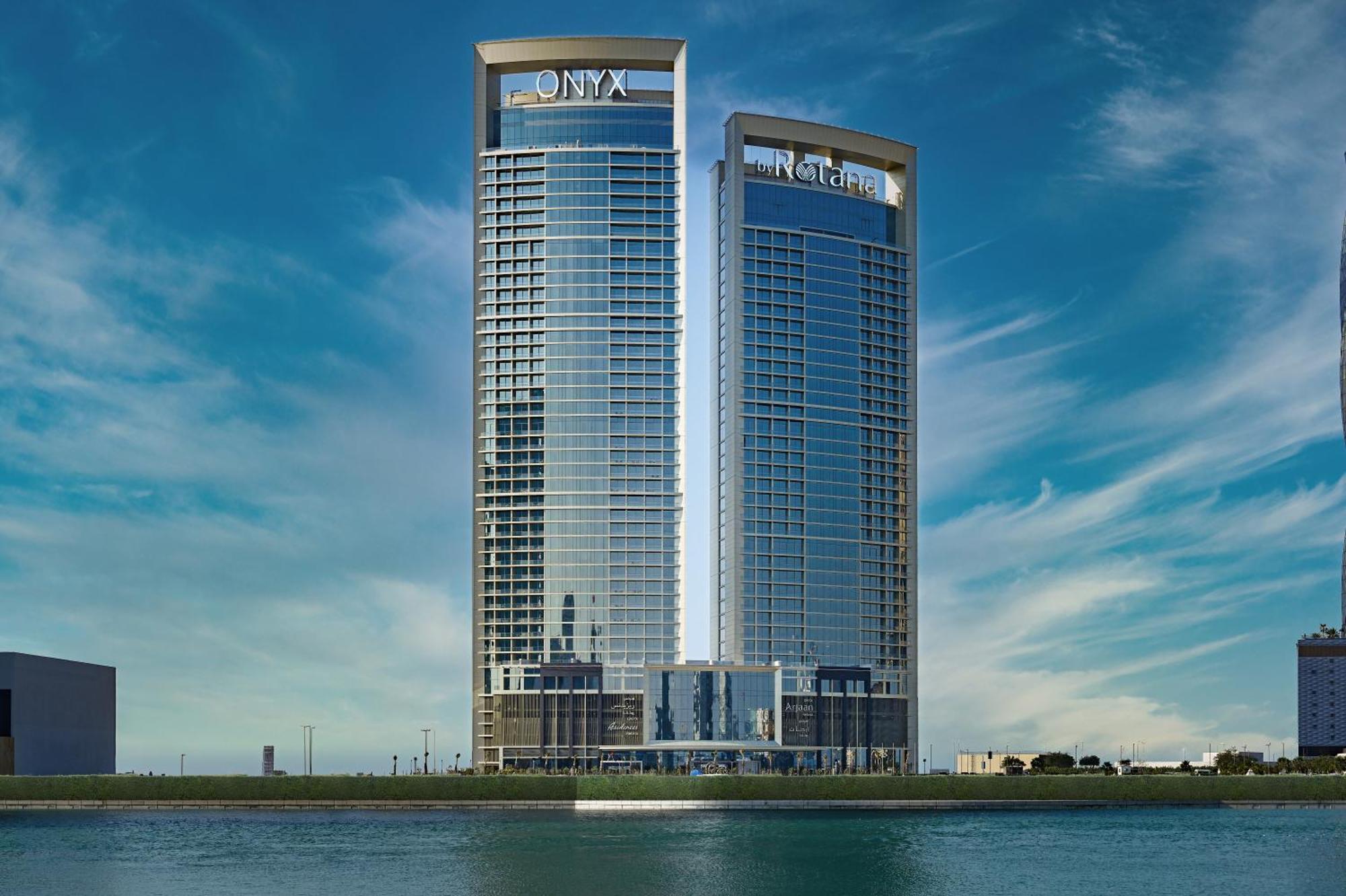 Hotel Onyx Rotana Manama Zewnętrze zdjęcie The Ritz-Carlton, DIFC