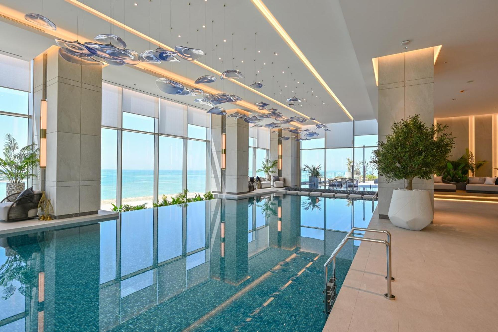 Hotel Onyx Rotana Manama Zewnętrze zdjęcie The swimming pool at the hotel