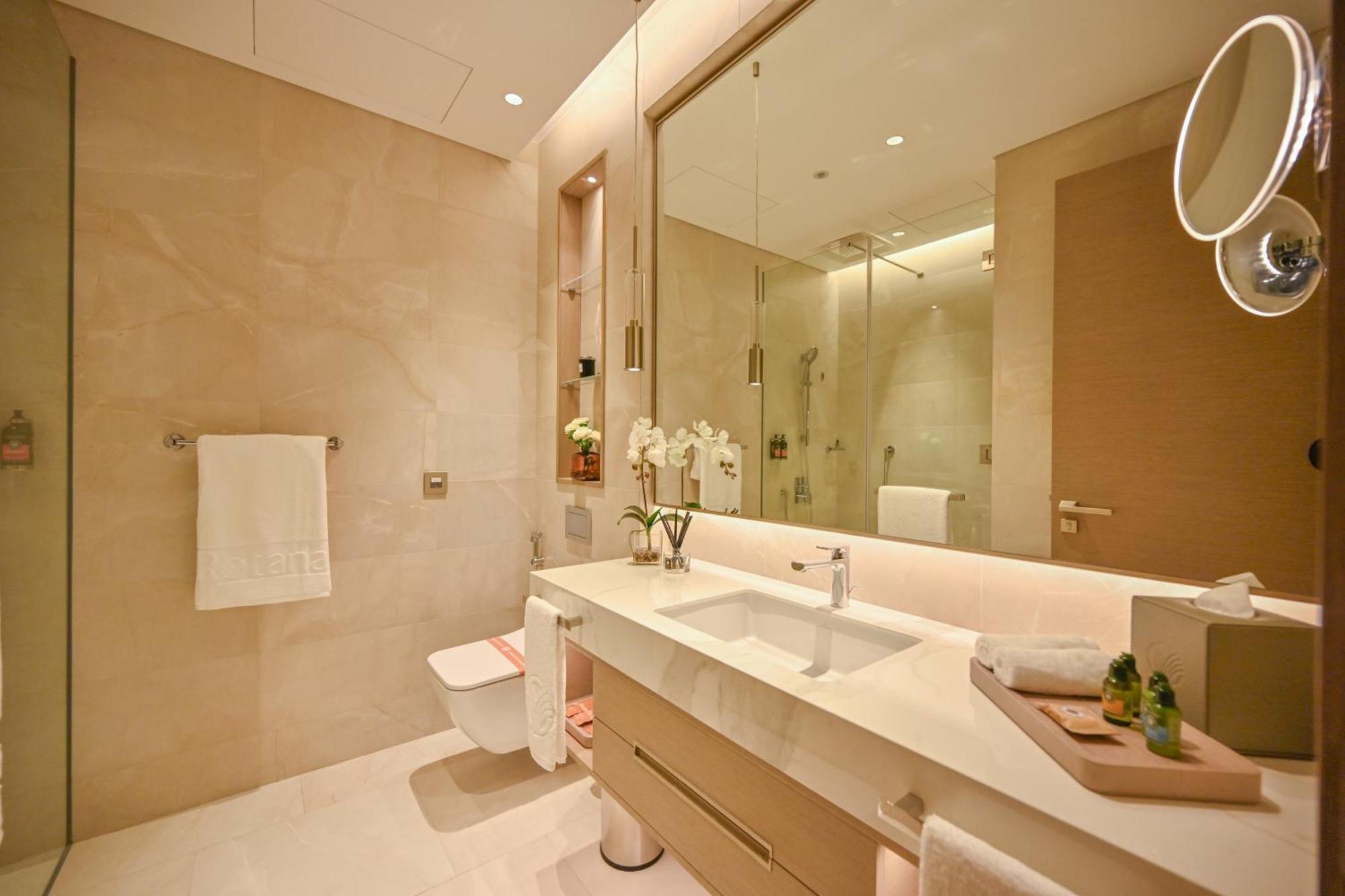 Hotel Onyx Rotana Manama Zewnętrze zdjęcie Bathroom